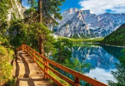 Braies Lake, Italy Puzzel (1000 stukjes)