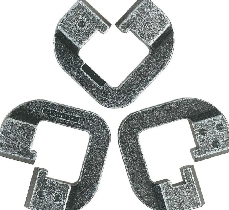 Huzzle Cast Puzzle - Chain (level 6)