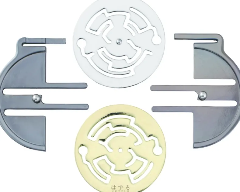 Huzzle Cast Puzzle - Medallion (level 6+)